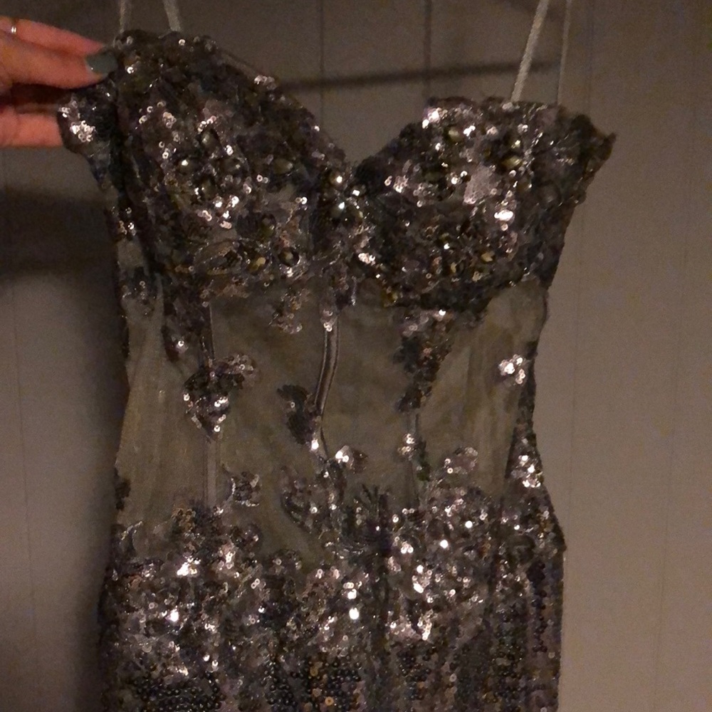 Prom Dress - Picture 2 of 5